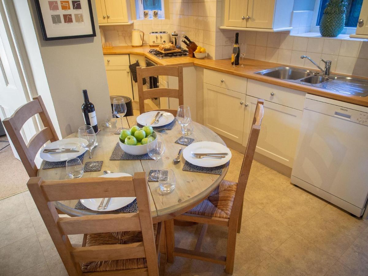 The Beeches - Chatsworth Apartment No 1 - Sleeps 2 Baslow Esterno foto