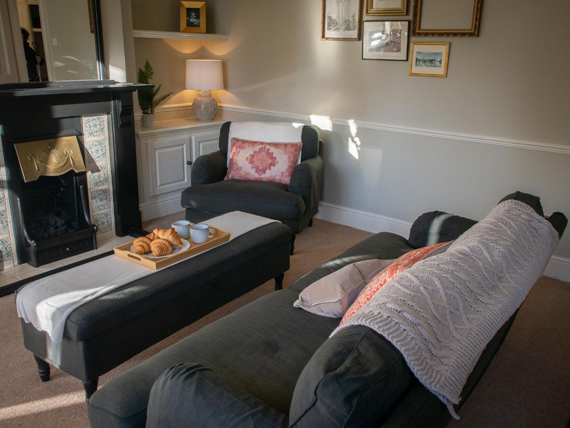 The Beeches - Chatsworth Apartment No 1 - Sleeps 2 Baslow Esterno foto